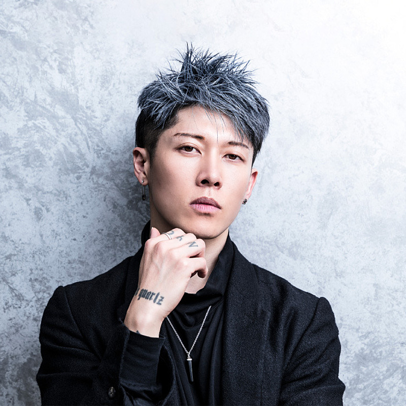 亀山 Miyavi 世界的ロックスターの語られざる 頭の中