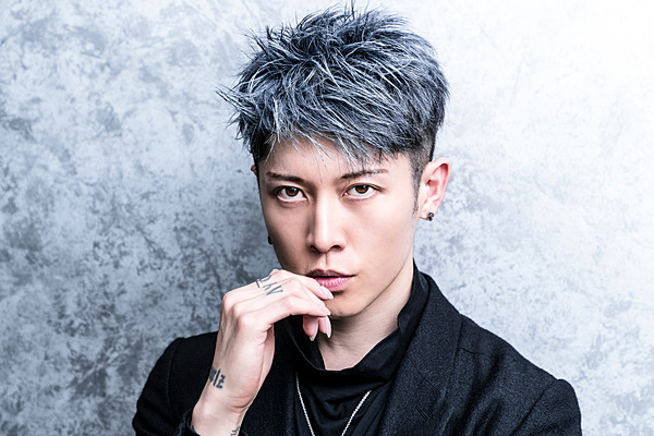 亀山 Miyavi 世界的ロックスターの語られざる 頭の中