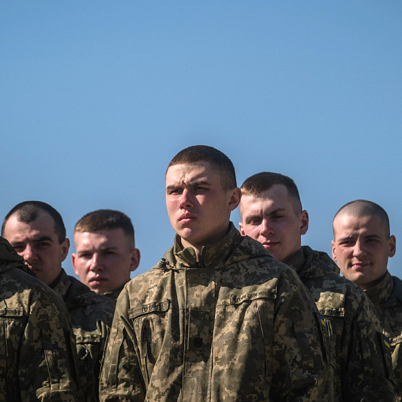 アメリカ 介入 ウクライナ 軍事 ウクライナへの軍事介入について教えてください。①なぜ、ロシアはウクライ