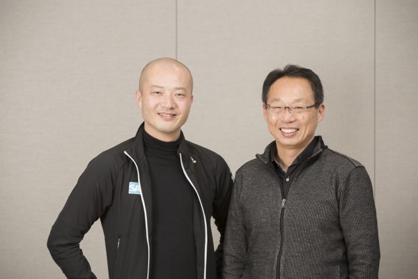 12月11日に岡田武史氏（右）がSAP社を訪問。岡田氏の好意により、馬場渉氏（左）との特別対談が実現した（写真：福田俊介）