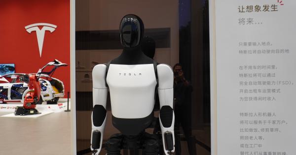 テスラがヒューマノイドロボットオプティマスの開発に参加した全