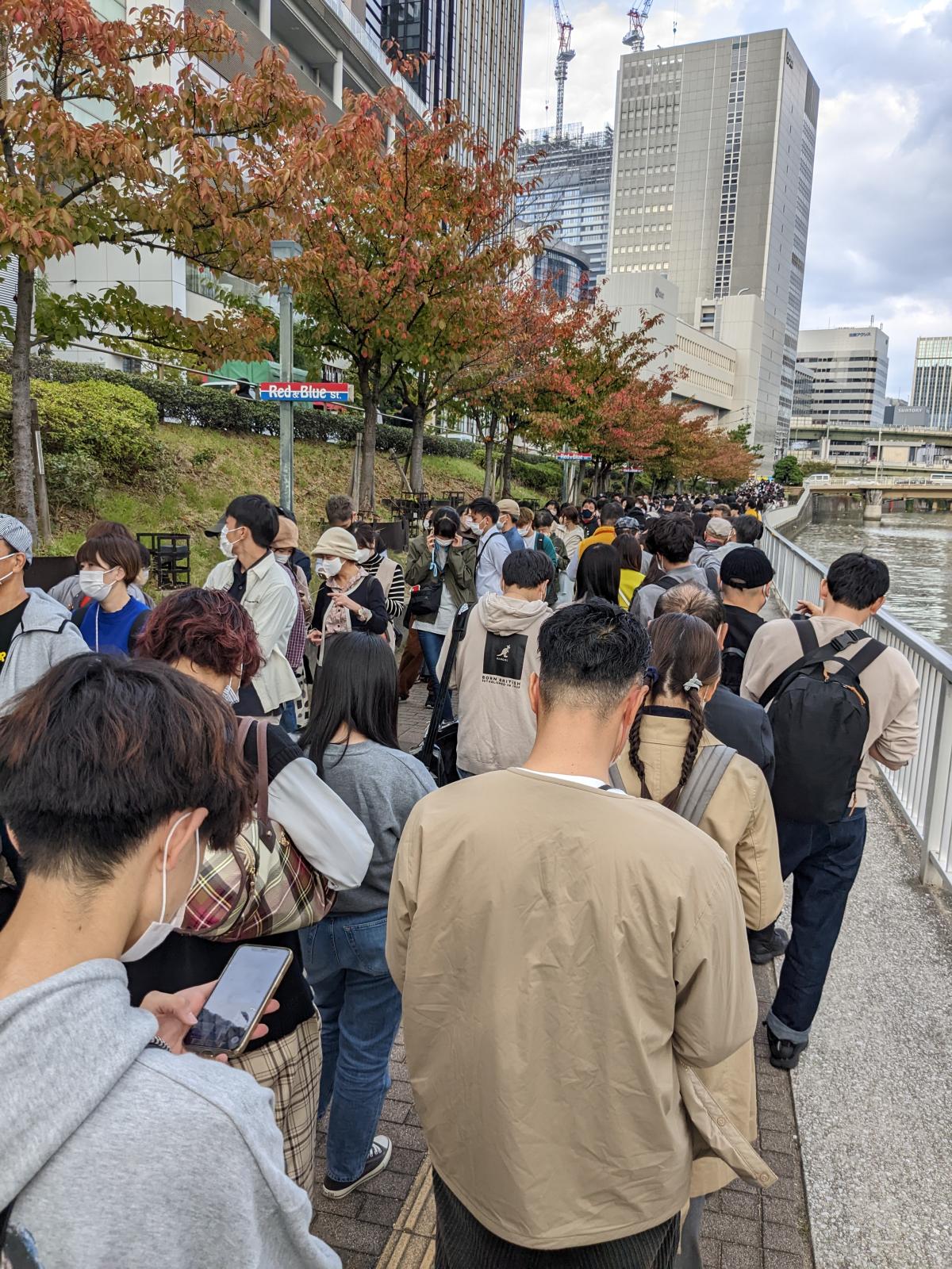 マーケティング】現地発：あいみょん甲子園弾き語りライブ。グッズ戦略 