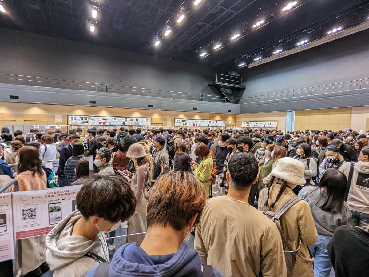 マーケティング】現地発：あいみょん甲子園弾き語りライブ。グッズ戦略 